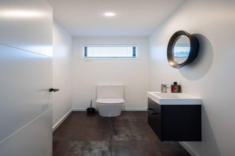 Photo of property in 9 Matipo Street, Wanaka, 9305