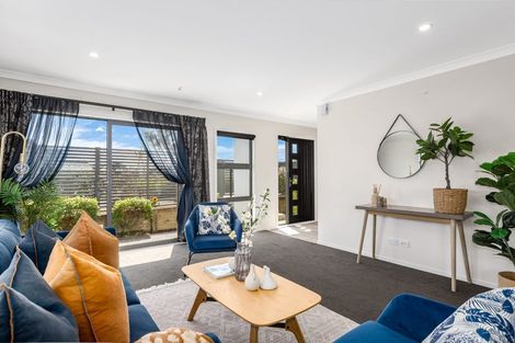 Photo of property in 9 Karearea Avenue, Kenepuru, Porirua, 5022