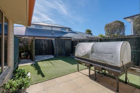 Photo of property in 3 Sandpiper Place, Waimairi Beach, Christchurch, 8083