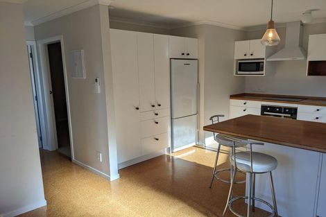 Photo of property in 2 Liddel Grove, Island Bay, Wellington, 6023