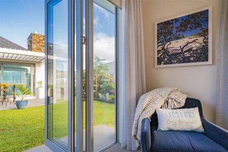 Photo of property in 15 Waitotara Way, Whitianga, 3510