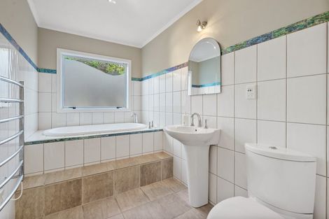 Photo of property in 23 Harbour View Road, Onerahi, Whangarei, 0110