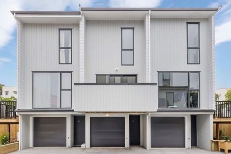 Photo of property in 77c Herald Street, Berhampore, Wellington, 6023