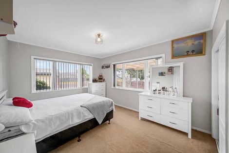 Photo of property in 1/48 Willis Road, Papakura, 2110