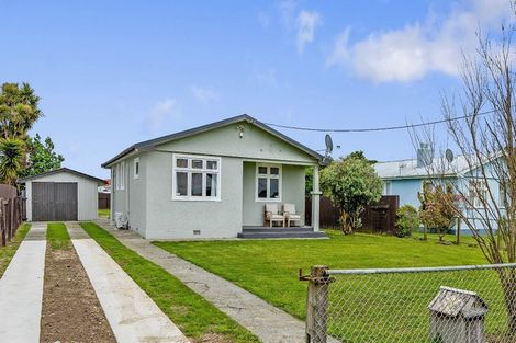 Photo of property in 5 Reserve Road, Longburn, Palmerston North, 4412