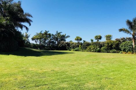 Photo of property in 381 Cove Road, Waipu, 0582