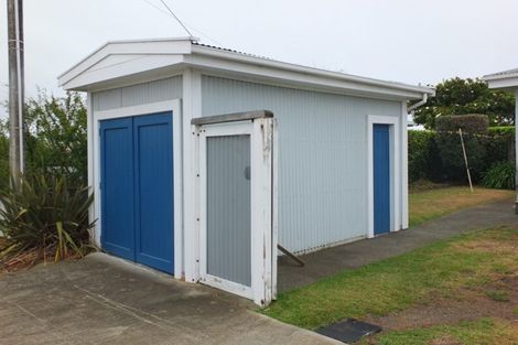 Photo of property in 4 Taylor Street, Foxton Beach, Foxton, 4815