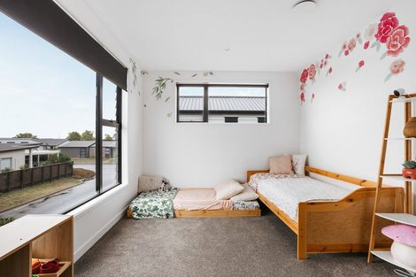 Photo of property in 98 Franks Way, Papamoa Beach, Papamoa, 3118