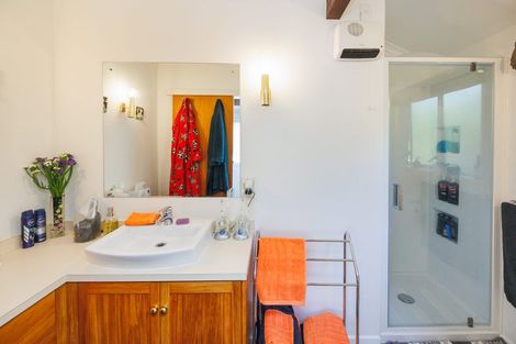 Photo of property in 23 Chilton Grove, Hokowhitu, Palmerston North, 4410