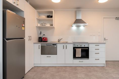 Photo of property in Westhaven Apartments, 2/127 Molesworth Street, Thorndon, Wellington, 6011