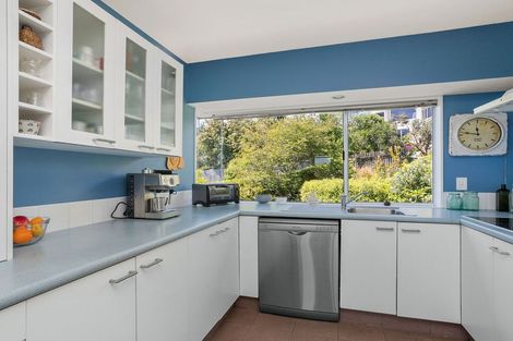 Photo of property in 1/142 Major Hornbrook Road, Mount Pleasant, Christchurch, 8081