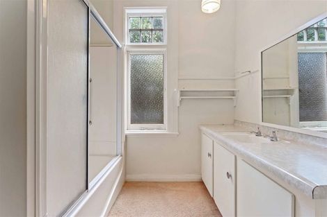 Photo of property in 119 Main Road, Governors Bay, Lyttelton, 8971