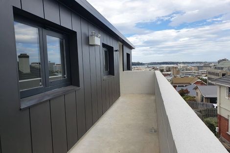 Photo of property in 6/23 London Street, Dunedin Central, Dunedin, 9016