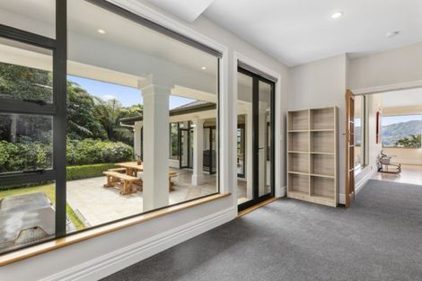 Photo of property in 1 Corrondella Grove, Belmont, Lower Hutt, 5010