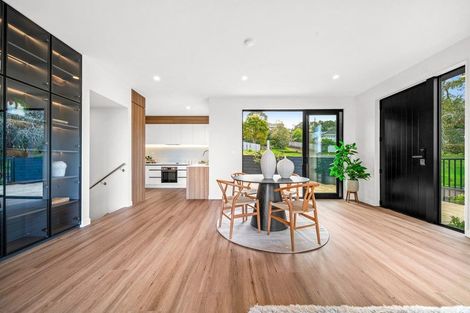 Photo of property in 33c Saint Peters Street, Northcote, Auckland, 0627