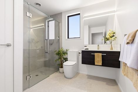 Photo of property in 184a Lake Terrace, Hilltop, Taupo, 3330