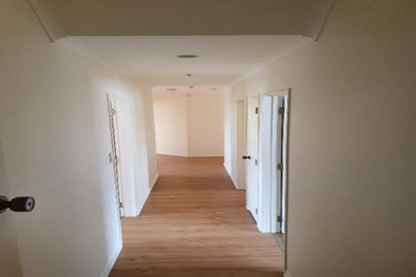 Photo of property in 42 Greenfield Drive, Western Heights, Hamilton, 3200