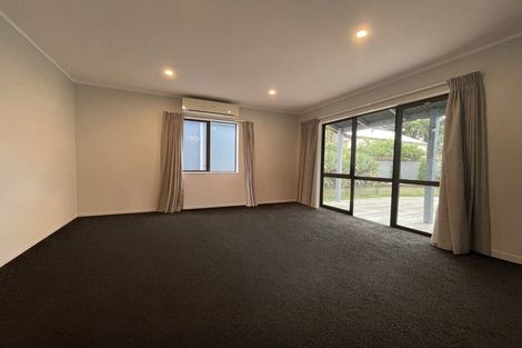 Photo of property in 1/44 Randwick Crescent, Moera, Lower Hutt, 5010