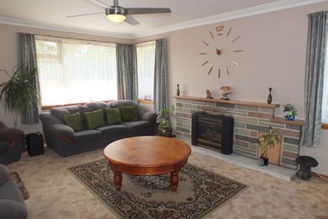 Photo of property in 25a Robinson Street, Foxton, 4814