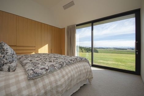 Photo of property in 238 Spur Road, Hadlow, Timaru, 7975