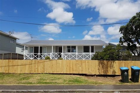 Photo of property in 17 Kealy Road, Mount Wellington, Auckland, 1062