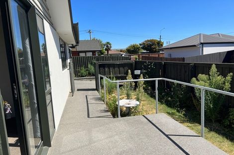 Photo of property in 2/126 Halswell Junction Road, Halswell, Christchurch, 8025