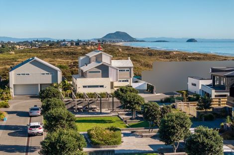 Photo of property in 19 Otira Close, Papamoa Beach, Papamoa, 3118