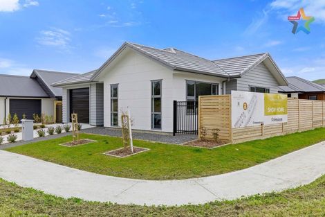 Photo of property in 135 Waipounamu Drive, Kelson, Lower Hutt, 5010