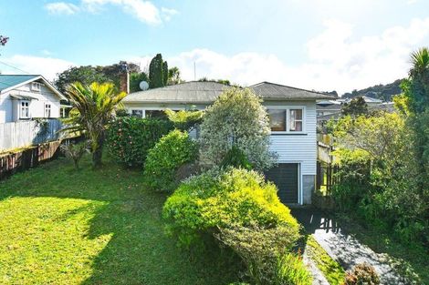 Photo of property in 64 Alfriston Road, Manurewa East, Auckland, 2102