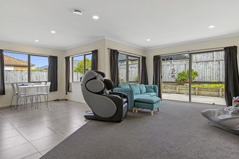 Photo of property in 15 Ribbonwood Close, Te Kauwhata, 3710