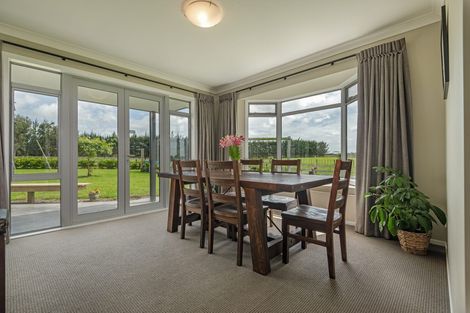 Photo of property in 556 Awahuri Feilding Road, Awahuri, Palmerston North, 4479