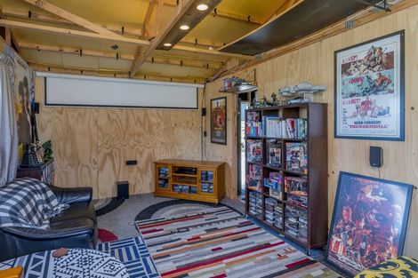 Photo of property in 75 Strathnaver Drive, Waikawa Beach, Levin, 5573