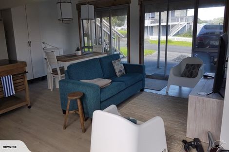 Photo of property in 3 Caroline Heights, Omaha, 0986