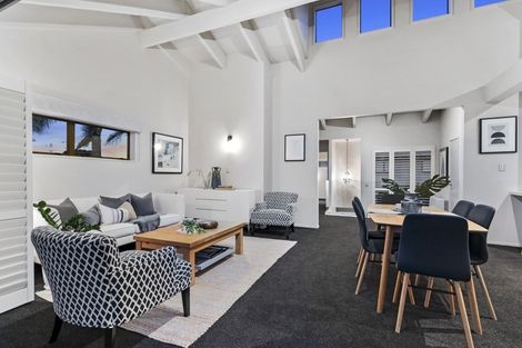 Photo of property in 2/13 Muritai Road, Milford, Auckland, 0620