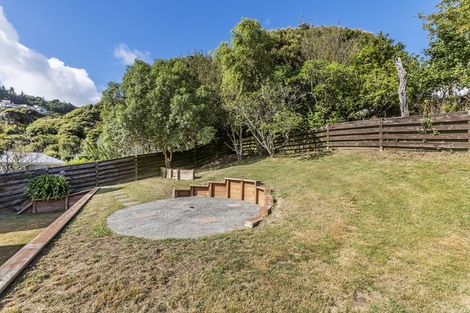 Photo of property in 25 Yarrow Place, Papakowhai, Porirua, 5024