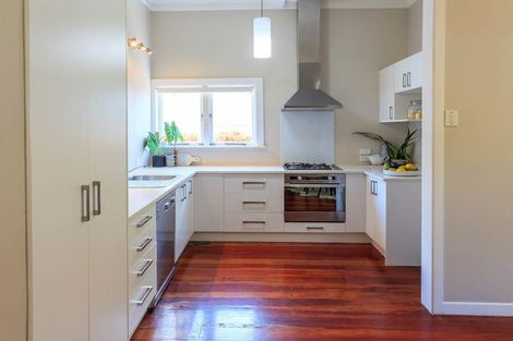 Photo of property in 24 Woodford Road, Mount Eden, Auckland, 1024