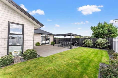 Photo of property in 147 Johns Road, Rangiora, 7400