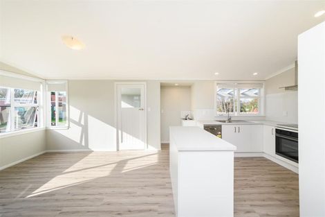 Photo of property in 9 Totara Street, Marton, 4710
