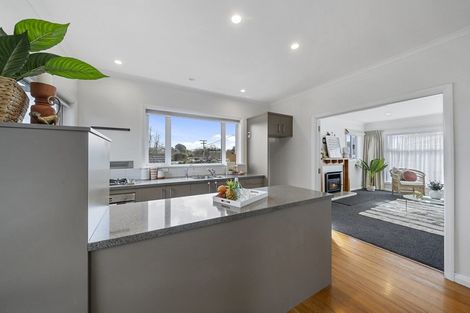 Photo of property in 10 Karaka Grove, Raumati Beach, Paraparaumu, 5032