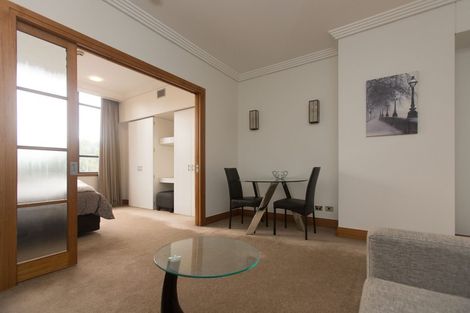 Photo of property in The Metropolis Apartments, 816/1 Courthouse Lane, Auckland Central, Auckland, 1010