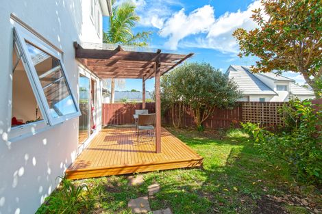 Photo of property in 1/672 Whangaparaoa Road, Stanmore Bay, Whangaparaoa, 0932