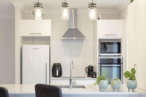 Photo of property in 13 Triplefin Avenue, Omokoroa, 3114