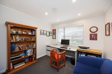 Photo of property in 11 Majestic Way, Kelvin Grove, Palmerston North, 4414