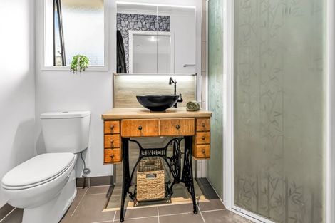 Photo of property in 20 Hoyte Place, Pukehangi, Rotorua, 3015