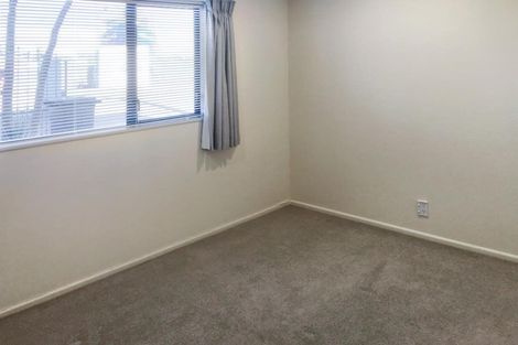 Photo of property in 1/8 Meeanee Quay, Westshore, Napier, 4110