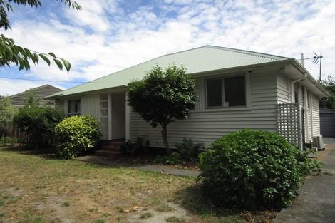 Photo of property in 12 Hooker Avenue, Bryndwr, Christchurch, 8053