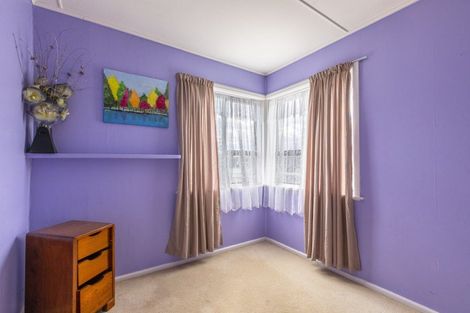 Photo of property in 4 Woburn Street, Waipukurau, 4200