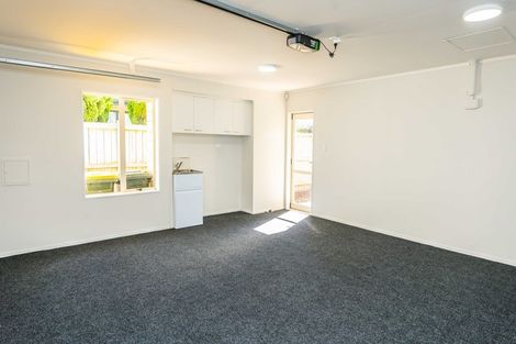 Photo of property in 5 Greta Banks Place, Wattle Downs, Auckland, 2103