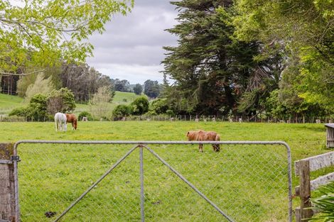 Photo of property in 300 Hinemoa Valley Road, Kaitawa, Pahiatua, 4981