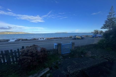 Photo of property in 34 Moana Road, Plimmerton, Porirua, 5026